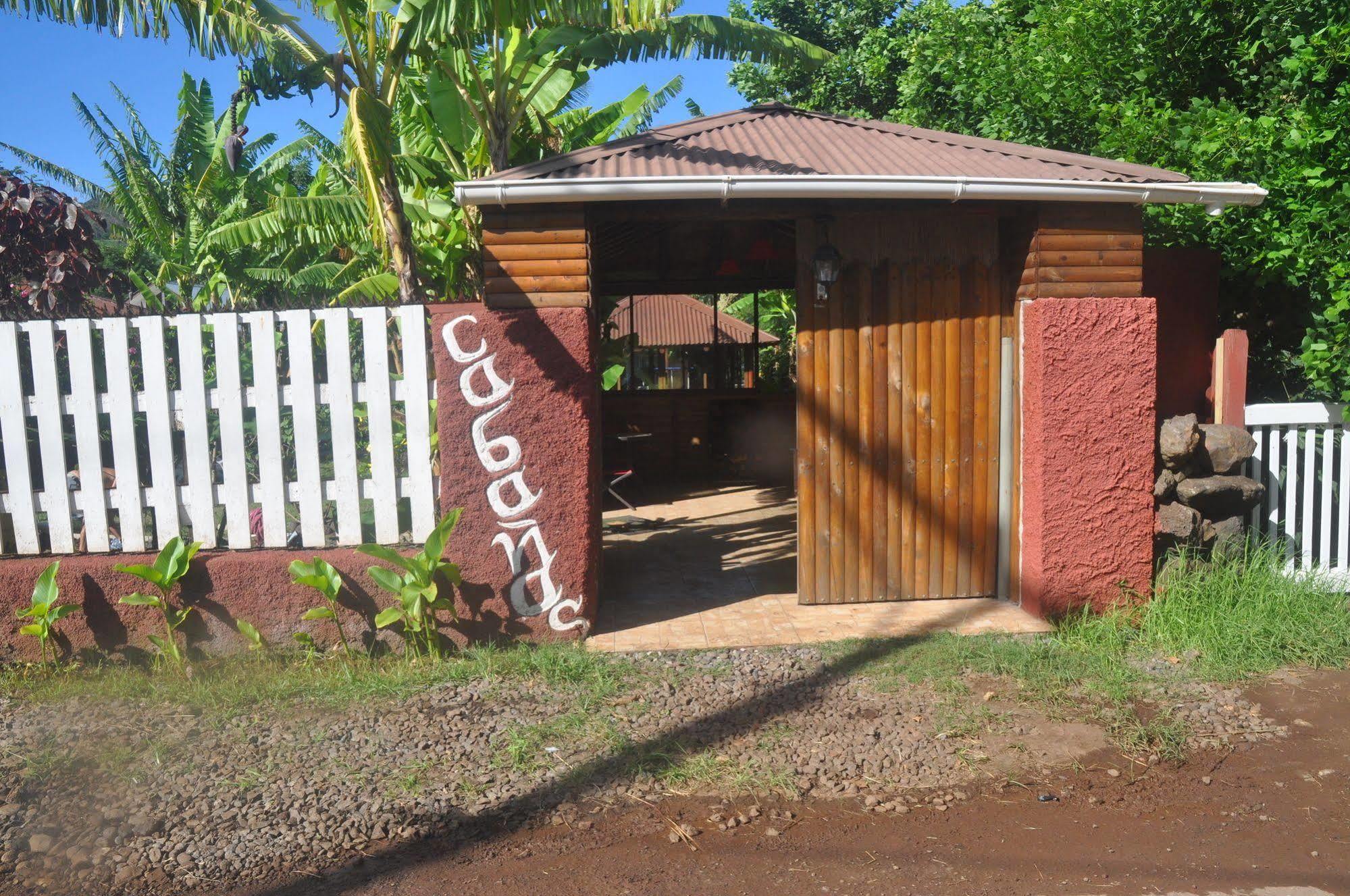 Hotel Cabanas Anakena Hanga Roa Exterior foto